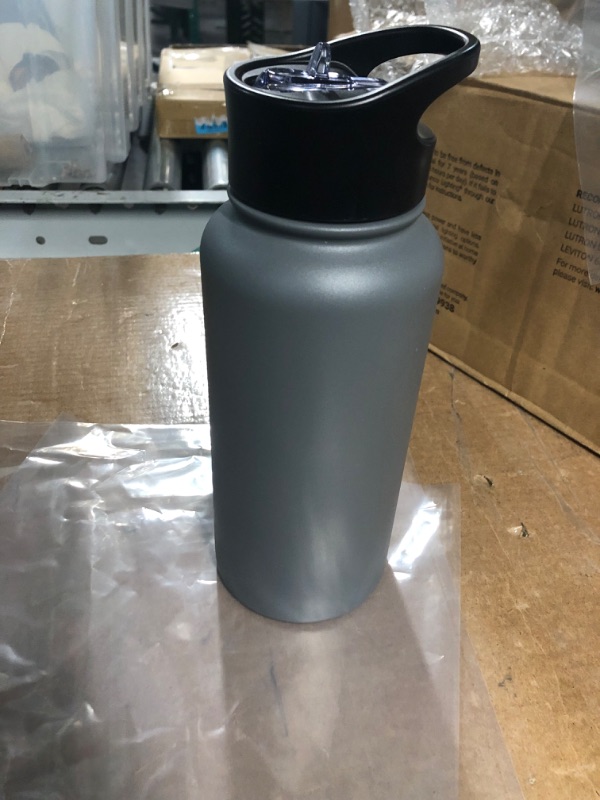 Photo 4 of *SEE NOTES* 1PC 32 Oz Insulated Water Bottle with Straw Lid & Wide Mouth Lids GRAY