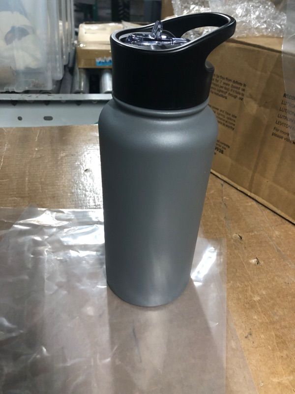 Photo 4 of 1PC 32 Oz Insulated Water Bottle with Straw Lid & Wide Mouth Lids GRAY