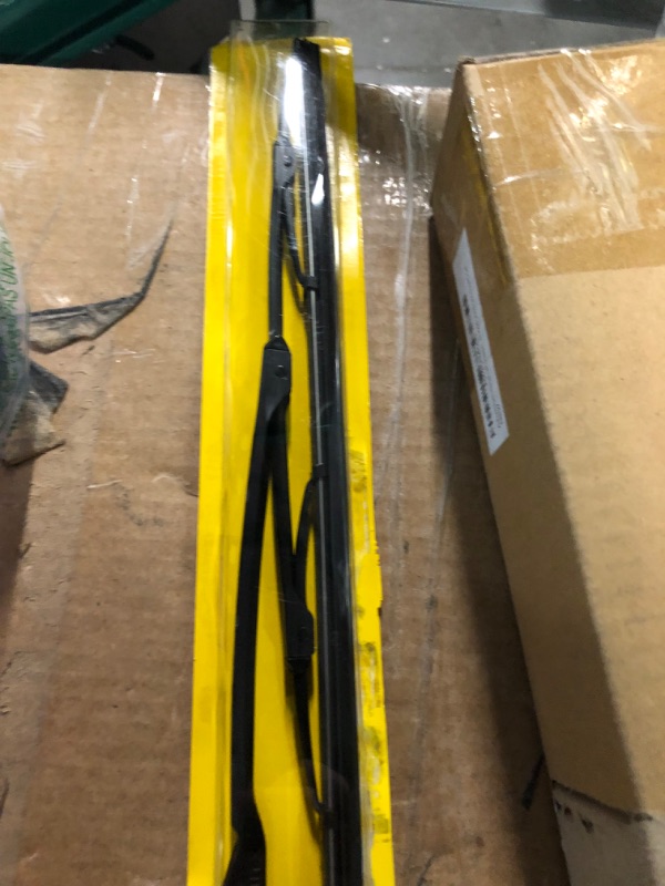 Photo 3 of Rain-X 26&#34; Weatherbeater Wiper Blade