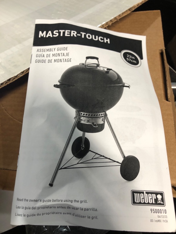 Photo 4 of ***Parts Only***/Weber Master-Touch, Black with Cover Black Grill