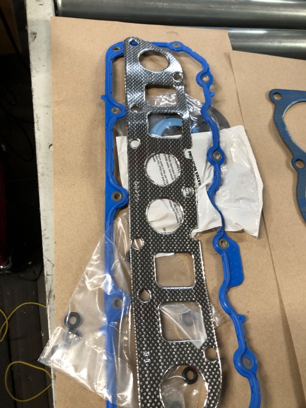 Photo 2 of FEL-PRO HS 9196 PT-5 Head Gasket Set