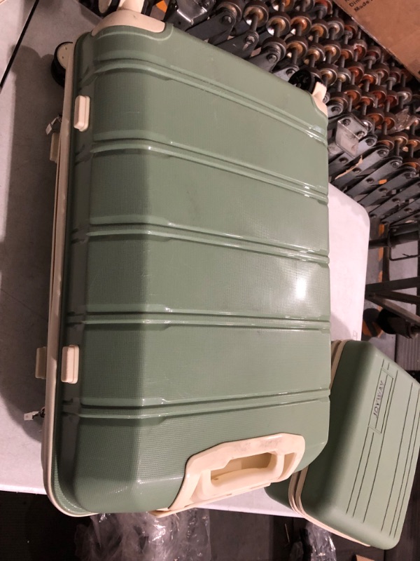 Photo 9 of Joyway Luggage 5 Piece Sets Lightweight Rolling Hardside Matcha green