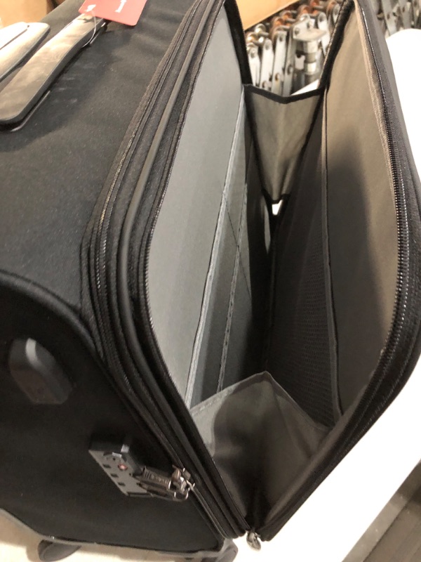 Photo 4 of ***USED - COVERED IN SCRATCHES***
Hanke 18 Inch Softside Airline Approved Carry On Luggage Suitcases with Wheels Lightweight