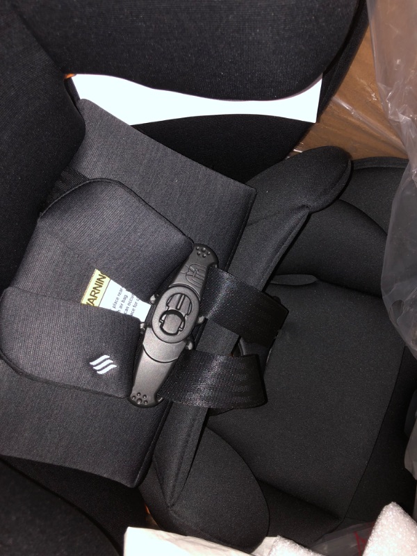 Photo 6 of [USED]
Chicco OneFit ClearTex All-in-One Car Seat, Rear-Facing Seat for Infants 5-40 lbs, Forward-Facing Car Seat 25-65 lbs