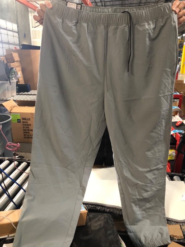 Photo 3 of (Similar to stock photo) Member's Mark Men's Regular Fit Everyday Active Jogger Pant XLarge Medium Grey Heather