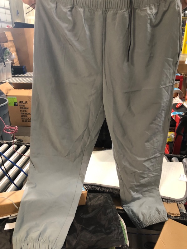 Photo 2 of (Similar to stock photo) Member's Mark Men's Regular Fit Everyday Active Jogger Pant XLarge Medium Grey Heather