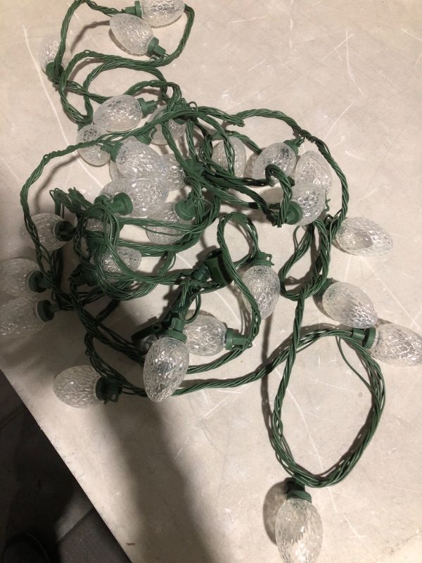 Photo 2 of * used *
C9 Christmas Lights, 50 LEDs 24.5 FT Faceted String Lights Connectable Commercial Grade Indoor Outdoor,