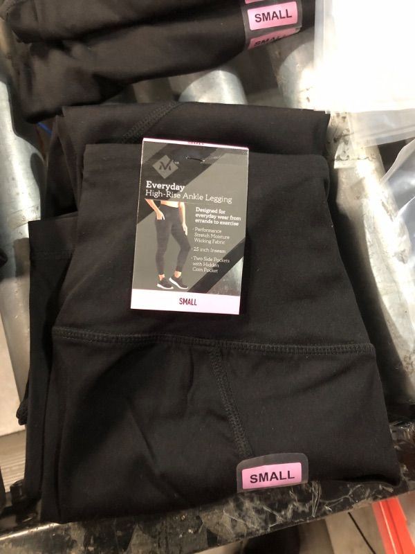 Photo 1 of Member's Mark Ladies Everyday Ankle Legging
XL