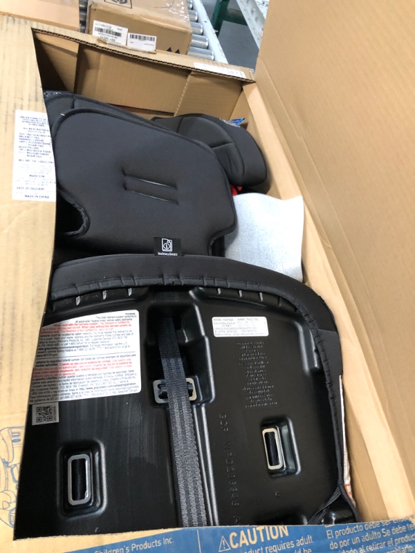 Photo 1 of ***USED***Graco Tranzitions 3 in 1 Harness Booster Seat, Proof Tranzitions Black