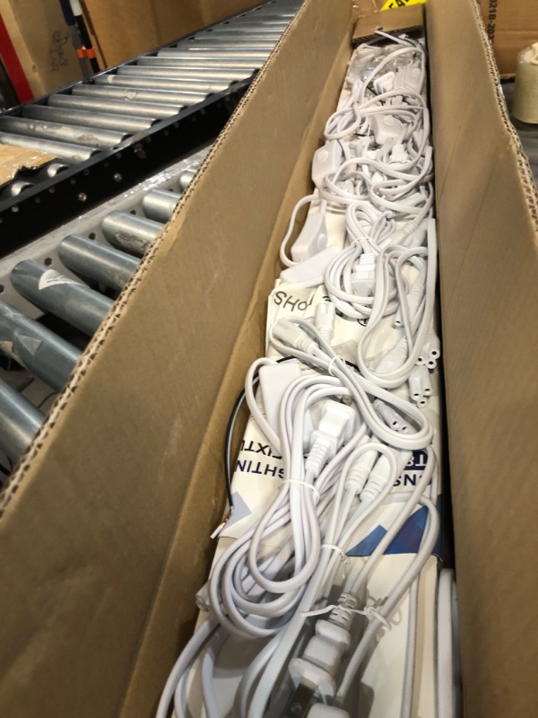 Photo 1 of 4FT LED Shop Light, 40W 5000K Daylight T8 Integrated LED Tube, V Shape, High Output, 5200LM Super Bright Linkable Light Fixture 4 Foot with Plug for Garage, Workshop, Depot (6 Pack) Daylight White