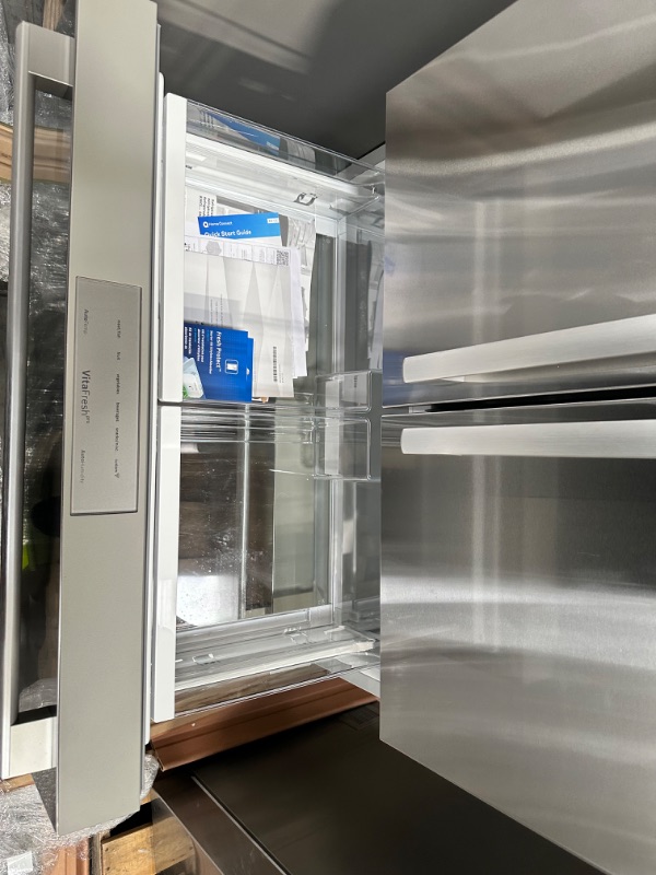 Photo 2 of Bosch 800 Series 21-cu ft 4-Door Counter-depth French Door Refrigerator with Ice Maker (Stainless Steel) ENERGY STAR
