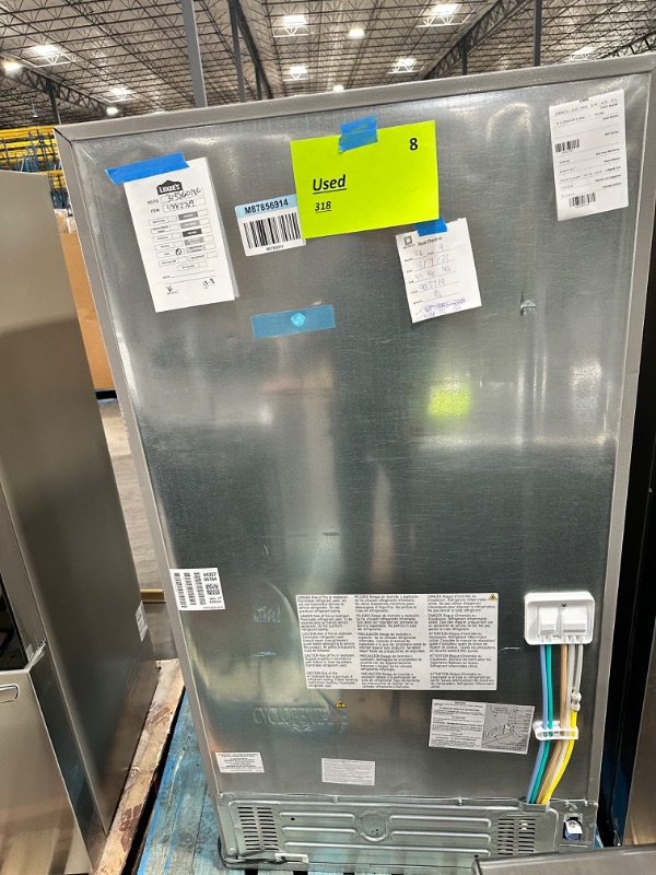 Photo 9 of Frigidaire 27.8-cu ft French Door Refrigerator with Ice Maker (Fingerprint Resistant Stainless Steel) ENERGY STAR
