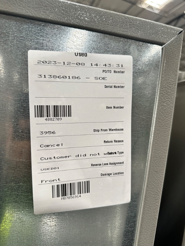 Photo 11 of Frigidaire 27.8-cu ft French Door Refrigerator with Ice Maker (Fingerprint Resistant Stainless Steel) ENERGY STAR
