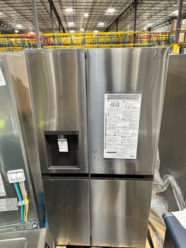 Photo 7 of LG 27.6-cu ft Side-by-Side Refrigerator with Ice Maker (Printproof Stainless Steel)
