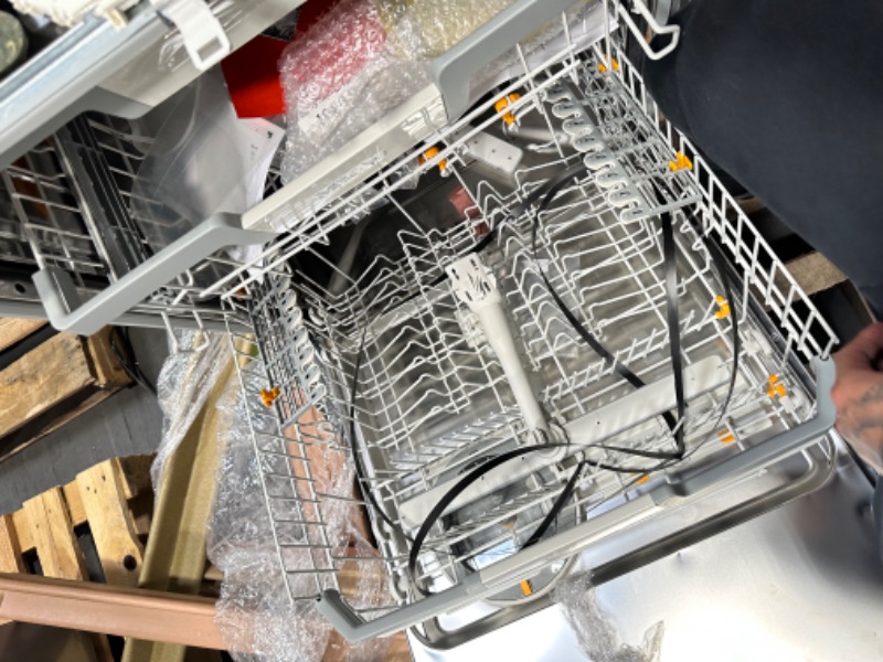 Photo 4 of Miele AutoDos Top Control 24-in Smart Built-In Dishwasher With Third Rack (Fingerprint Resistant Clean Touch Steel) ENERGY STAR, 43-dBA
