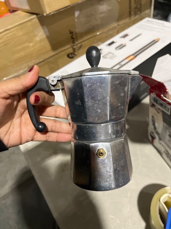 Photo 3 of **USED/VERY DIRTY**
Primula Classic Stovetop Espresso and Coffee Maker, Moka Pot for Italian and Cuban Café Brewing, Greca Coffee Maker, Cafeteras, 9 Espresso Cups, Silver
