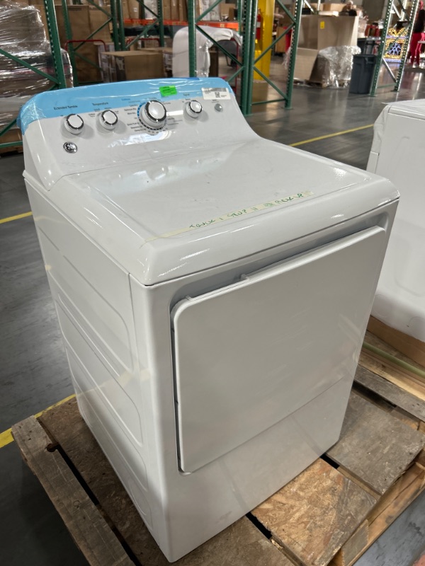 Photo 2 of GE 7.2-cu ft Electric Dryer (White)