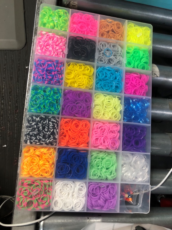 Photo 2 of *DAMAGED - SEE NOTES* MUDO NEST 11,860+ Rubber Bands Refill Loom Set: 11,000 DIY Loom Bands 500 Clips, 210 Beads, 46 Charms, Loom Bracelet Making Kit for Kids,Rubber Band Bracelet Kit
