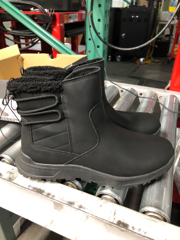 Photo 1 of EDDIE BAUER LADIES WINTER BOOT, SIREN, Size 10