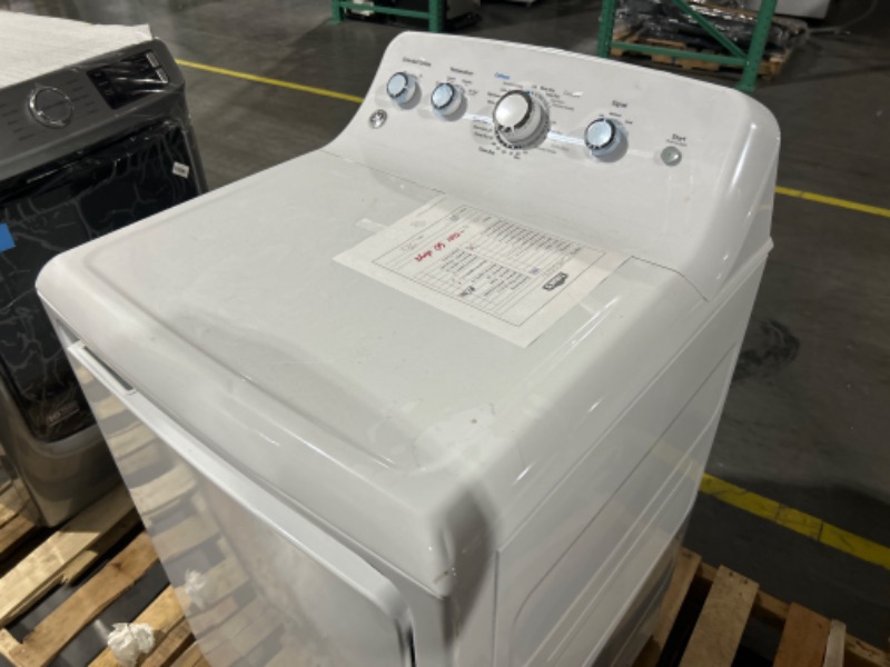 Photo 6 of GE 7.2-cu ft Electric Dryer (White)