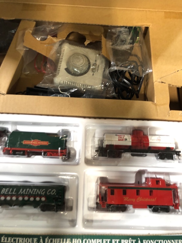 Photo 4 of Bachmann Trains - Jingle Bell Express Ready To Run Electric Train Set - HO Scale