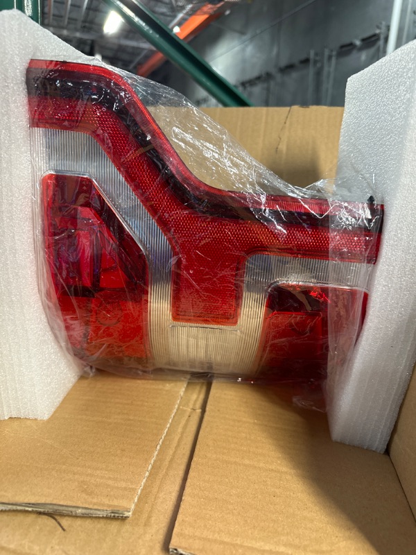 Photo 1 of MZORANGE Brake Tail Light Rear Lamp For Ford F150 F-150 2018 2019 2020 (Right Passenger Side)