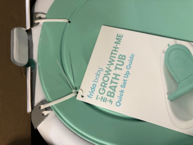 Photo 2 of (OPENED FOR INSPECTION)
4-in-1 Grow-with-Me Bath Tub by Frida Baby Transforms Infant Bathtub to Toddler Bath Seat with Backrest for Assisted Sitting in Tub