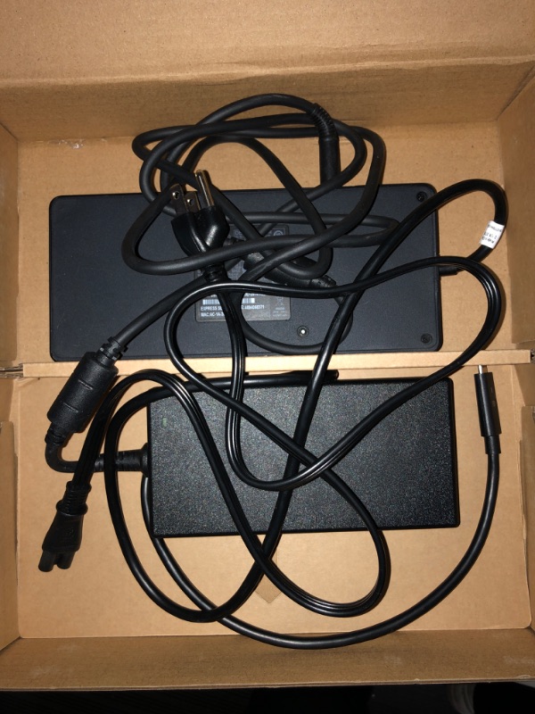 Photo 2 of Dell WD19 180W Docking Station (130W Power Delivery) USB-C, HDMI, Dual DisplayPort, Black