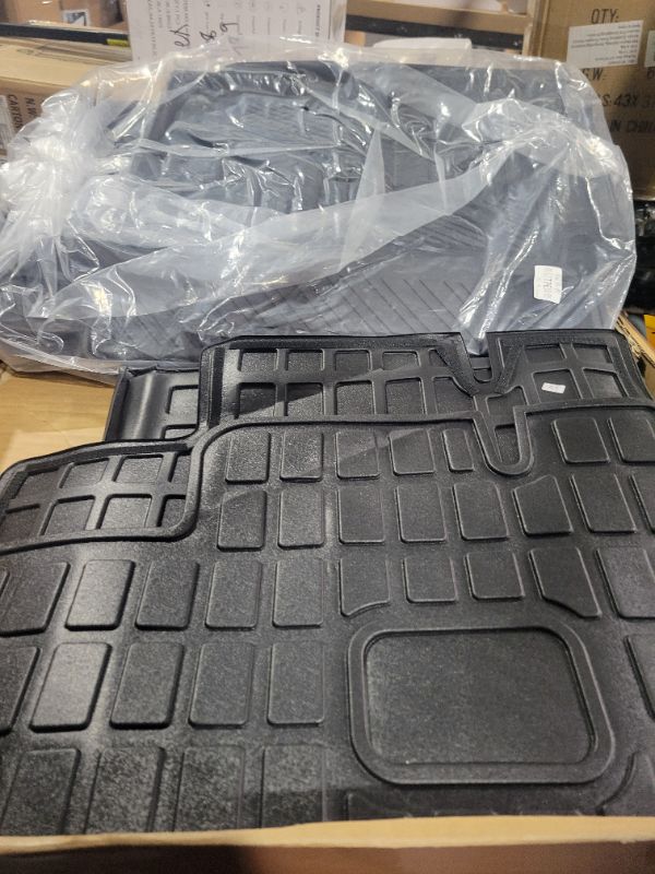 Photo 2 of * used item * see all images * 
Rongtaod Cargo Mat Compatible with 2016-2024 path finder Cargo Mat Cargo Liner Trunk Mat TPE Back Seat Cover 