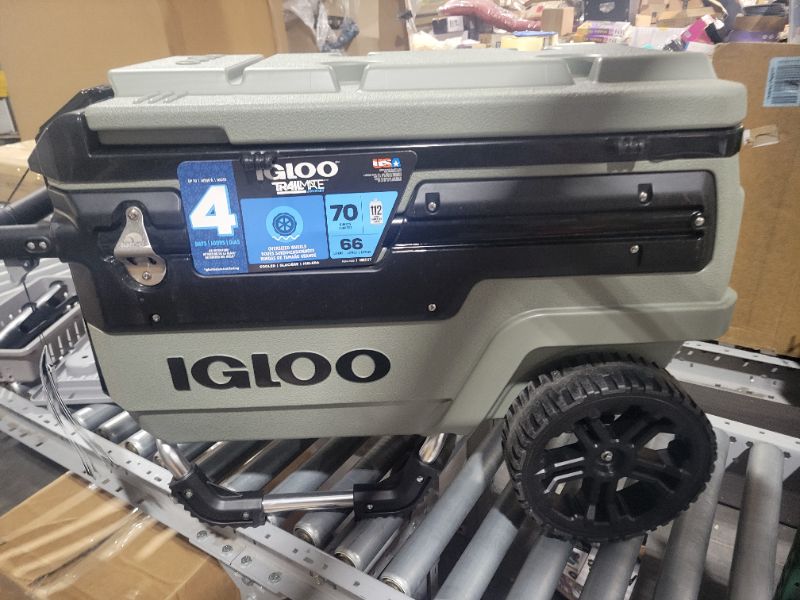 Photo 5 of Igloo 70 Qt Premium Trailmate Wheeled Rolling Cooler Olive Green