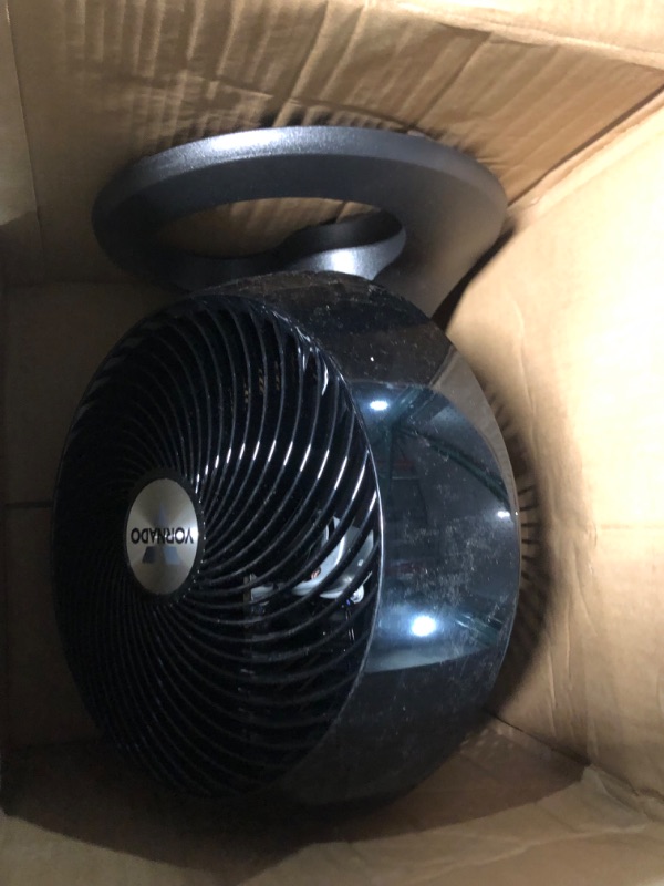 Photo 3 of Vornado 660 Large Whole Room Air Circulator Fan with 4 Speeds and 90-Degree Tilt, 660-Large, Black & 133 Compact Air Circulator Fan Black 660 - Large Fan + Air Circulator Fan