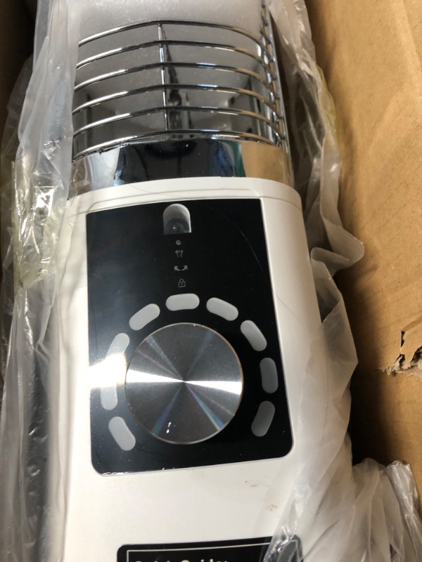 Photo 3 of ***DOES NOT POWER ON - UNABLE TO TROUBLESHOOT - BASE AND REMOTE MISSING***
WHITE Cftort Space Patio Heater with 9 Heat Levels,1500W Instant Portable