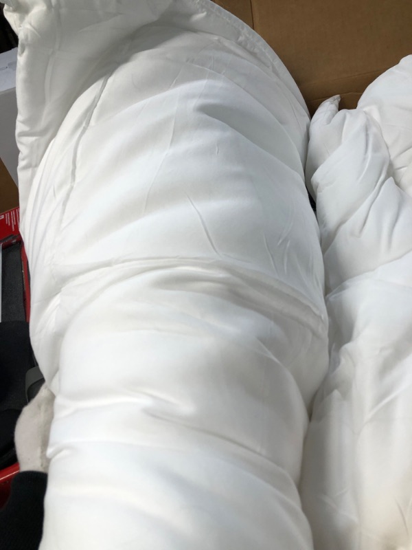 Photo 1 of ***USED READ NOTES***Bedsure Queen Comforter Duvet Insert - 88x88in