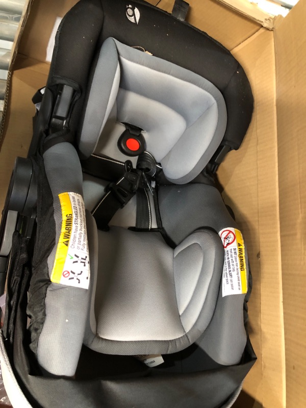 Photo 4 of Baby Trend Secure-Lift 35 Infant Car Seat, Dash Black