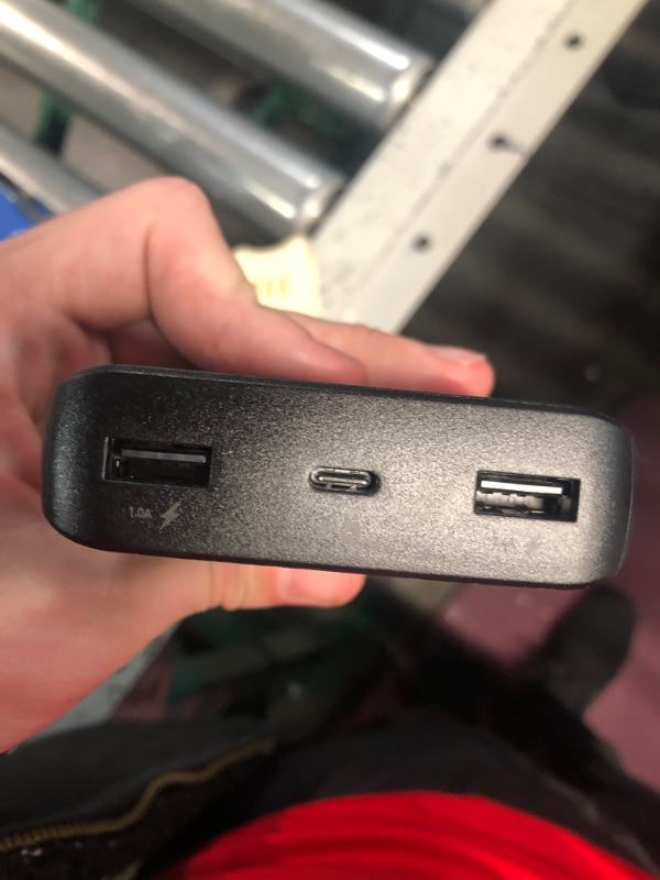 Photo 1 of mophie Powerstation with PD Power Bank - 10,000 mAh Large Internal Battery, (1) USB-A Port and (1) 18W USB-C PD Fast Charging Input/Output Port, Travel-Friendly, Includes USB-A to USB-C Power Cord