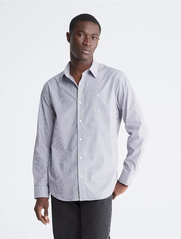 Photo 1 of Calvin Klein Button Down Top XXL