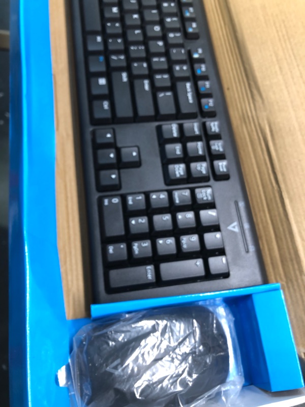 Photo 2 of V7 Wireless Keyboard and Mouse Combo with U.S. layout, Black - CKW200US