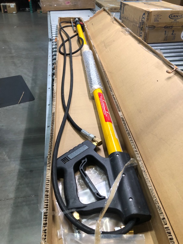 Photo 3 of B E PRESSURE 85.206.424L Telescoping Wand, 4-Stage, 24' Length, 4000 psi, 200 Degree F, 8.0 GPM, Black/Yellow 1-(Pack)