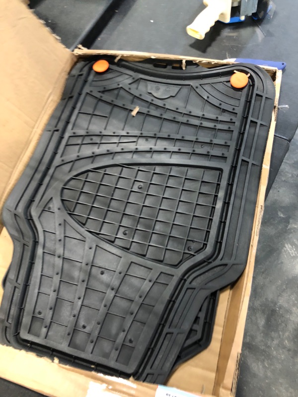 Photo 1 of Armor All 78840ZN 4-Piece Black Rubber All-Season Trim-to-Fit Floor Mats for Cars, Trucks and SUVs Black 4-Piece