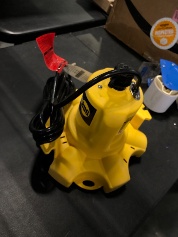 Photo 3 of WAYNE Waterbug 1/6 HP 1350 GPH Submersible Multi-Flo Technology-Water Removal and Transfer Pump, Yellow WWB WaterBug 1/6 HP 1350 GPH