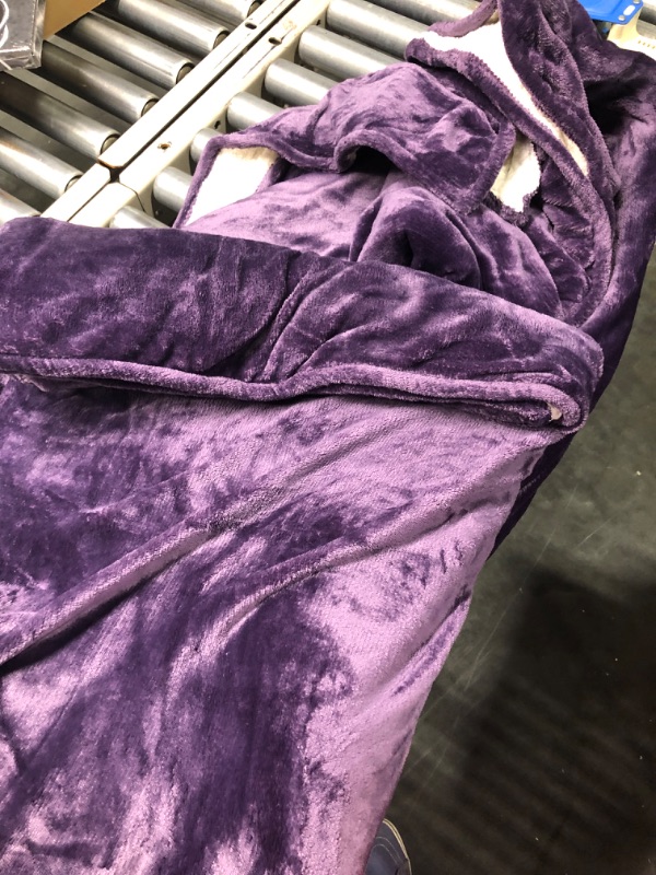 Photo 3 of 
Bedsure Purple Fleece Blanket Throw Blanket- 300GSM Throw Blankets for Couch, Sofa, Bed, Soft Lightweight Plush Cozy Blankets and Throws 