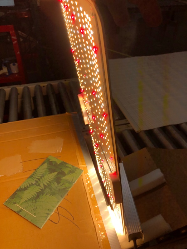 Photo 3 of Led grow light for indoor growing