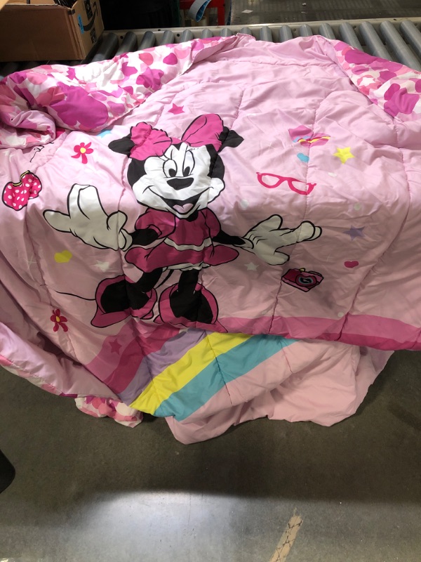 Photo 1 of Disney Minnie Mouse Rainbow Bed Set 7 pieces
