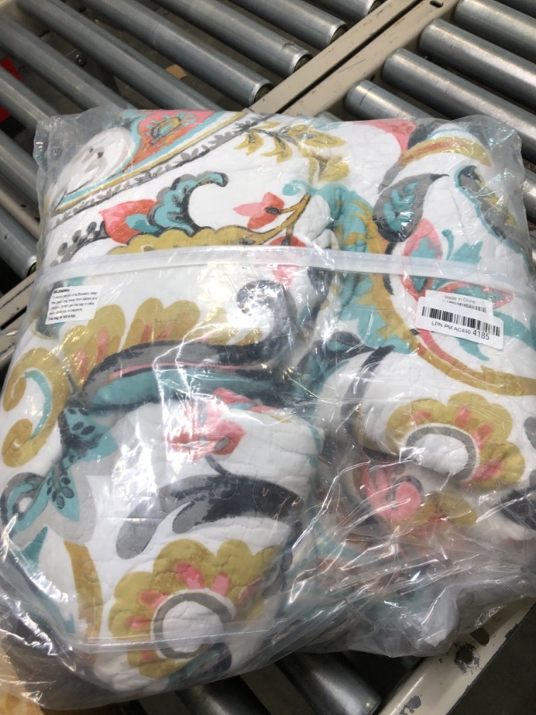 Photo 3 of VISIMISI Cotton Bedspread Quilt Sets Reversible Bedding Coverlet Sets Comforter Paisley Floral Bedspread (White Paisley Floral, King Size) White Paisley Floral King Size