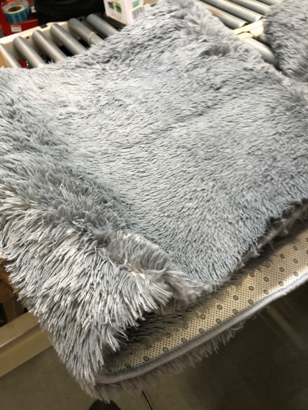 Photo 4 of 2 pack grey faux fur rugs 7 ft x 5ft