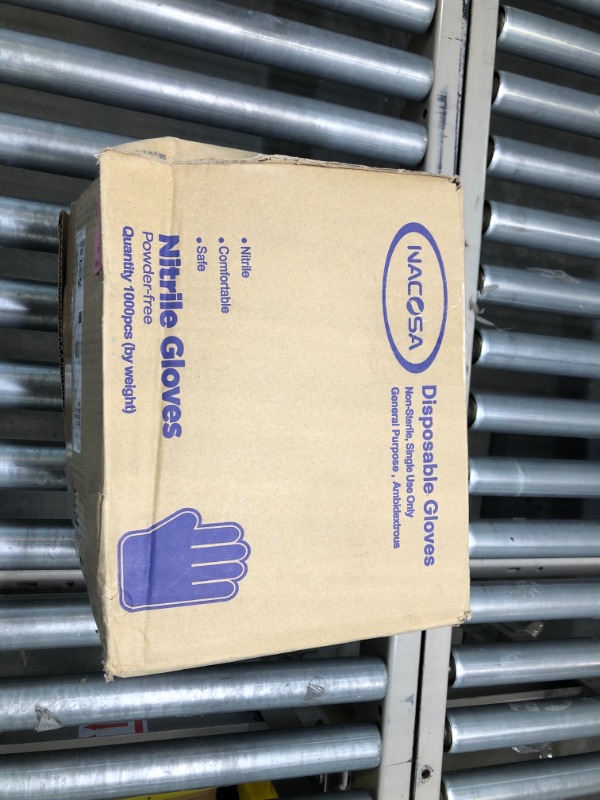 Photo 4 of 10 PACK NITRILE GLOVES 
