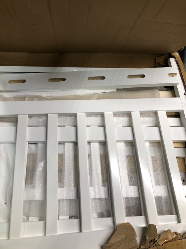Photo 1 of Dream On Me Classic Design Toddler Bed, White