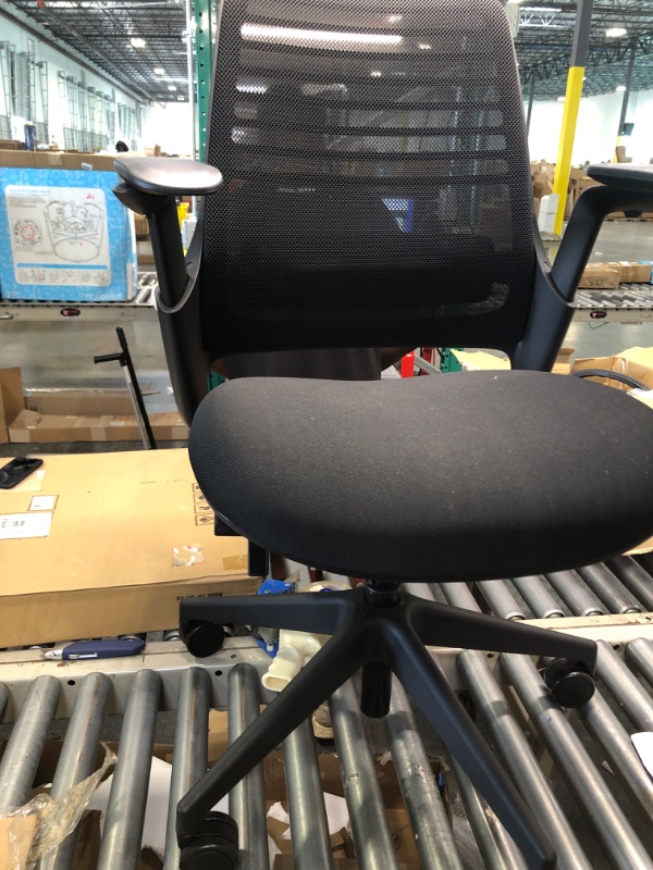 Photo 1 of office chair 