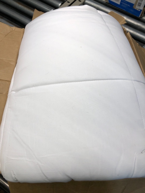 Photo 2 of Bedding Comforter – All Season Comforter Full Size - White Bed Comforter - Plush Siliconized Fiberfill - Box Stitched