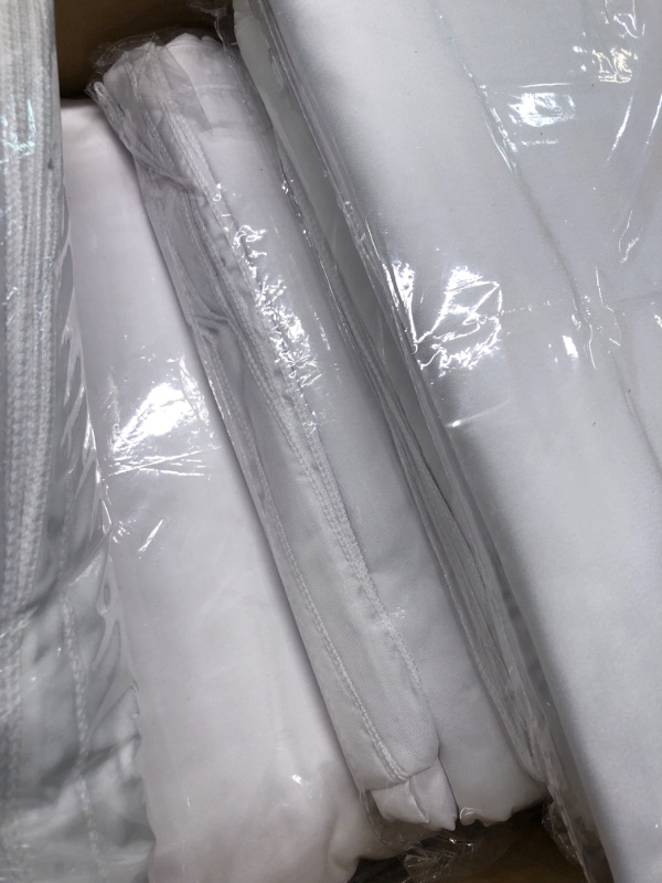 Photo 1 of 90" x 156" Premium Tablecloth for Wedding/Banquet/Restaurant - Rectangular Polyester Fabric Table Cloth - White